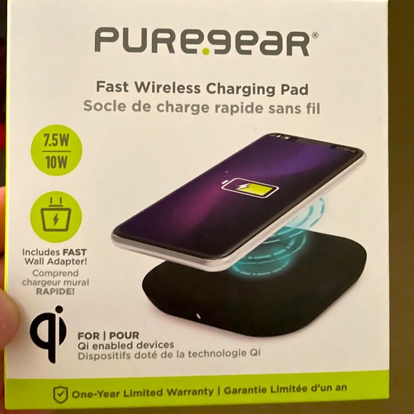 Wireless Charging Pad‼️ smartphone compatible - Picture 1 of 3